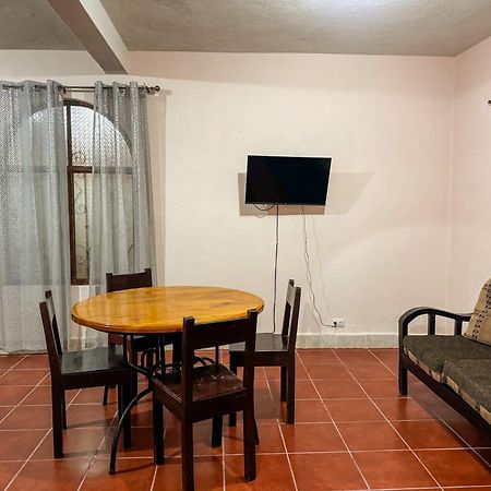 Casa Esperanza Apartment Panajachel Ngoại thất bức ảnh