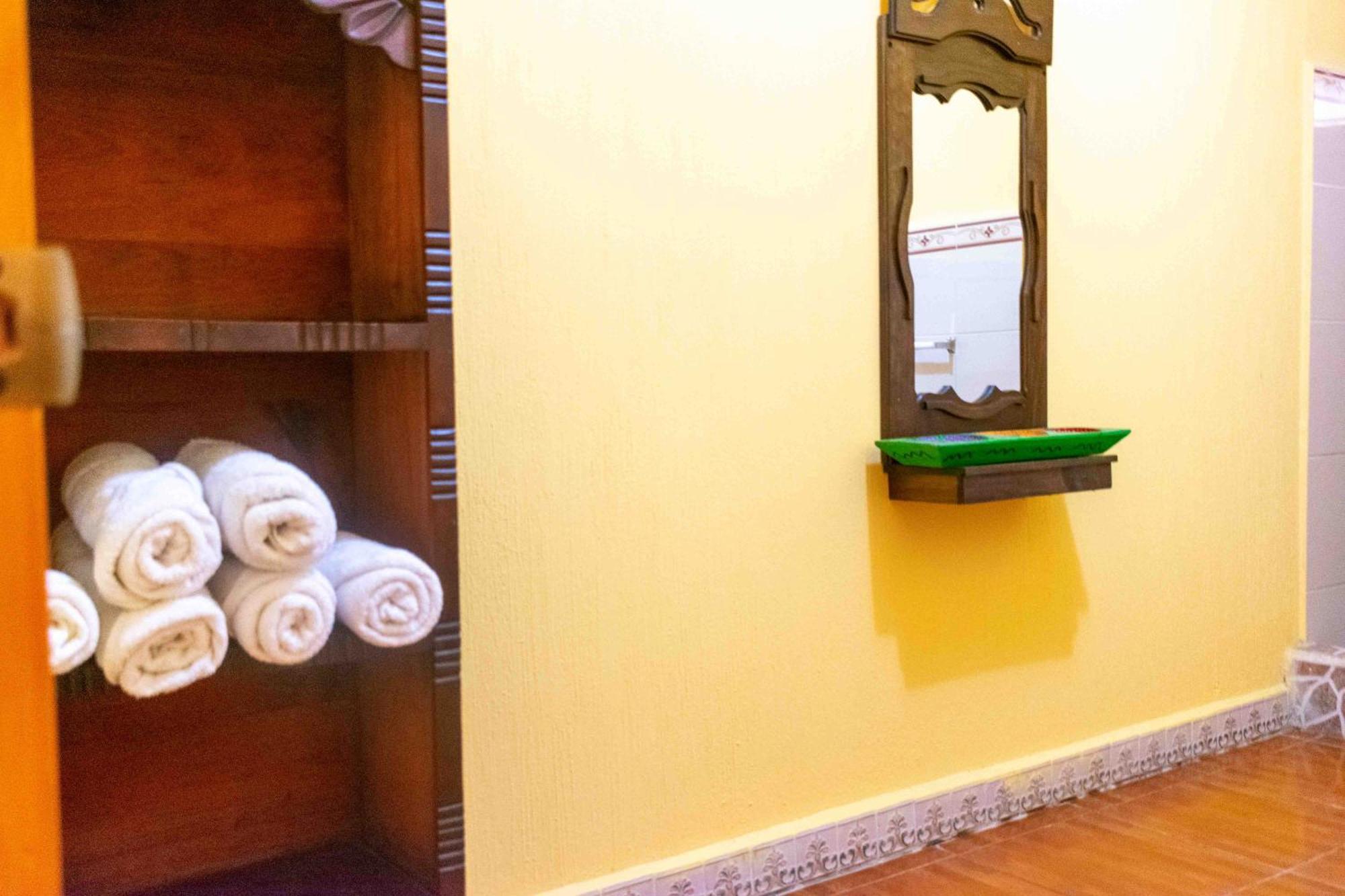 Casa Esperanza Apartment Panajachel Ngoại thất bức ảnh