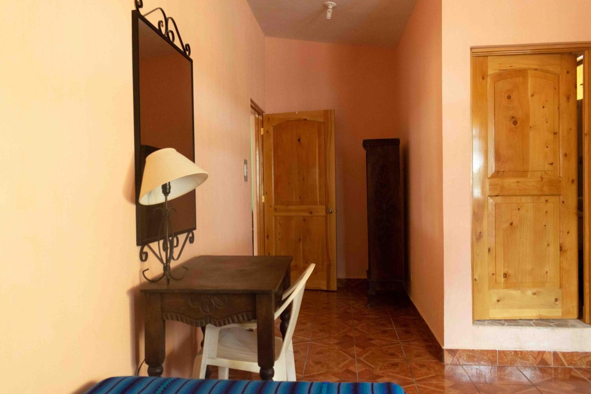 Casa Esperanza Apartment Panajachel Ngoại thất bức ảnh