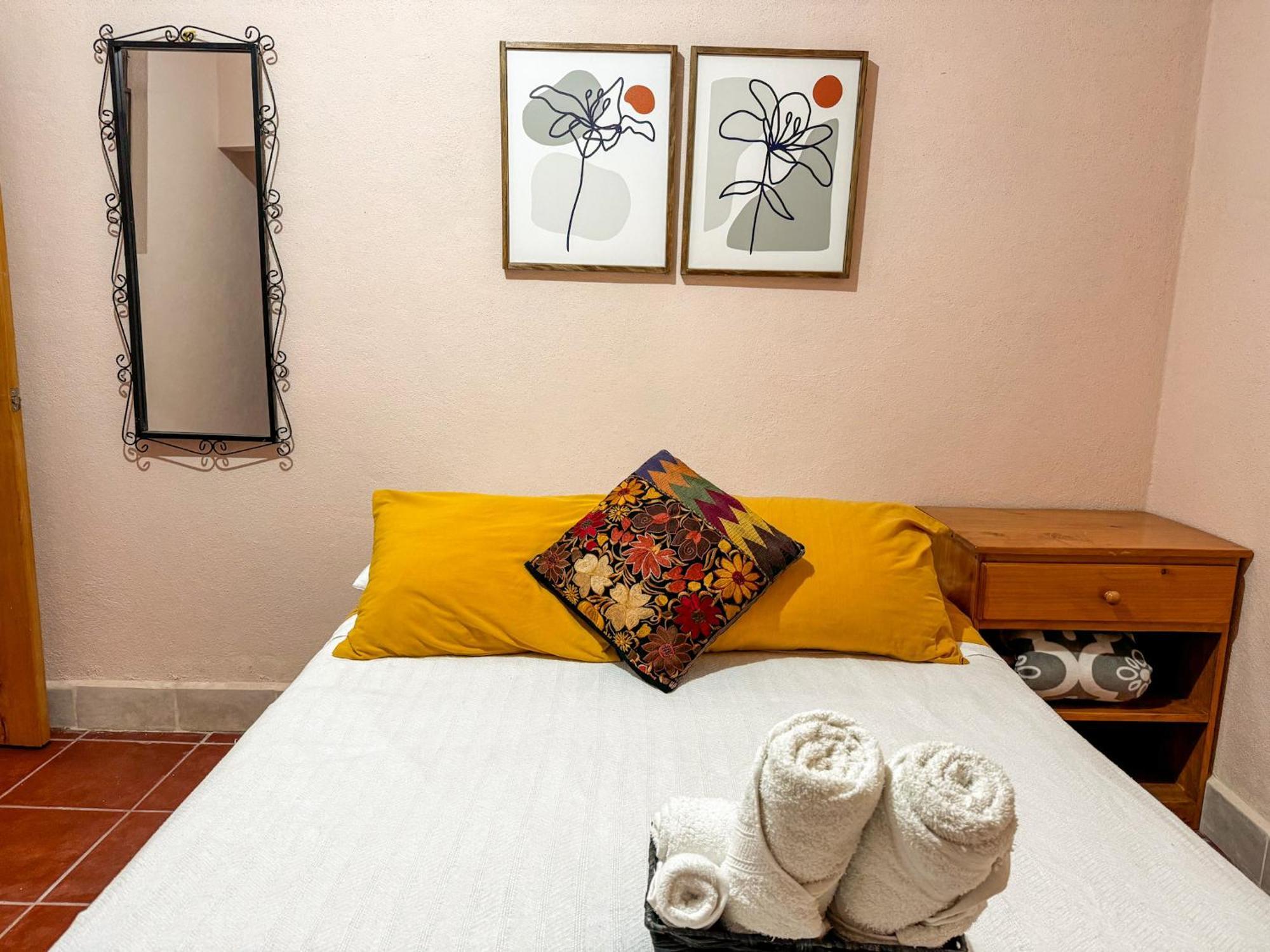 Casa Esperanza Apartment Panajachel Ngoại thất bức ảnh